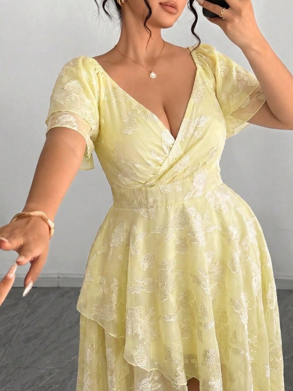 Light Yellow Elegant Women's Plus Size Off-Shoulder Floral hi low Maxi Dress - Picture 3 of 5